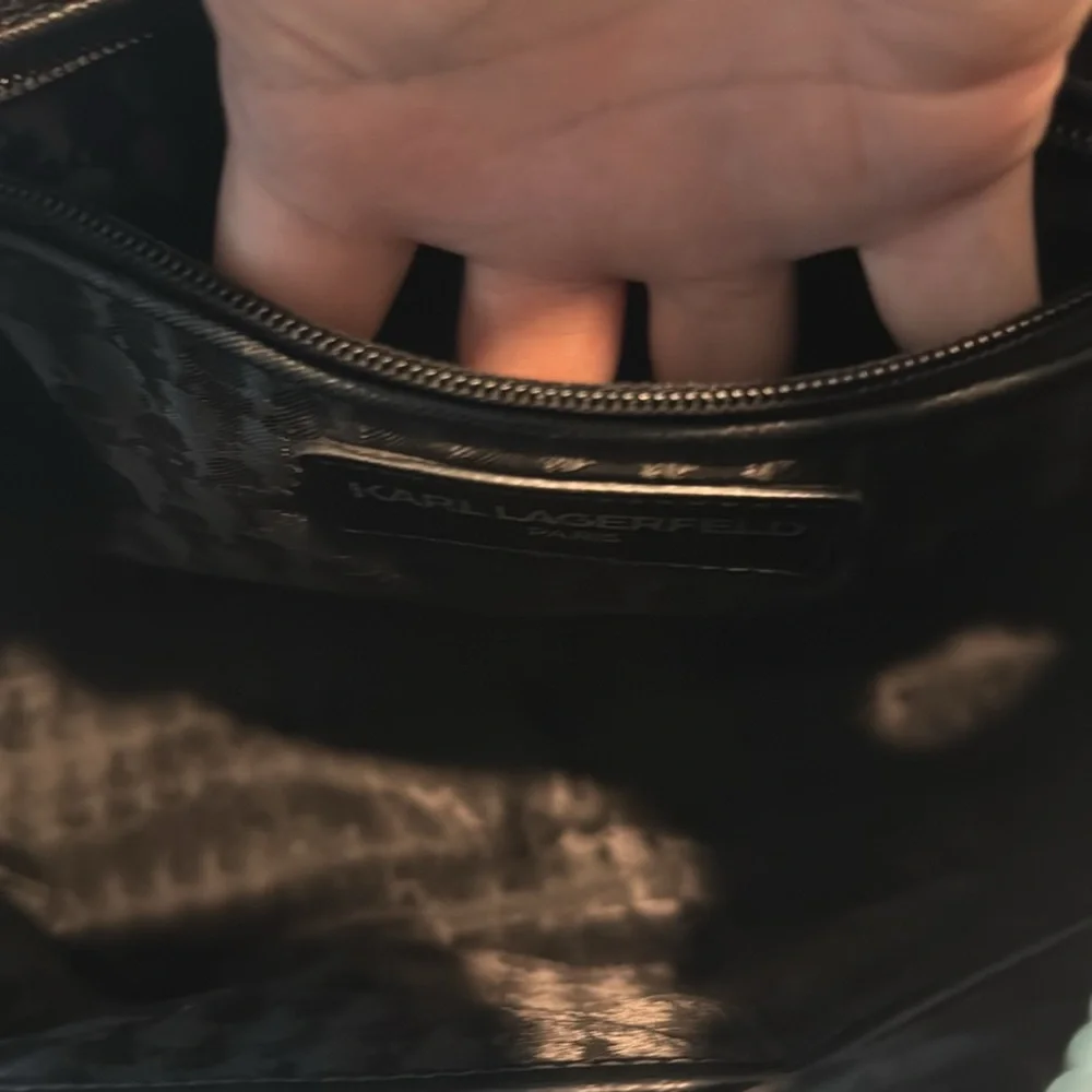 Karl Lagerfeld Shoulder Bag - Picture 9 of 11